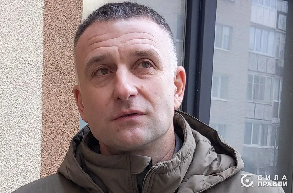 Михайло Роговенко житель ЖК Егоїст Візаві Луцьк Соборності 22Б