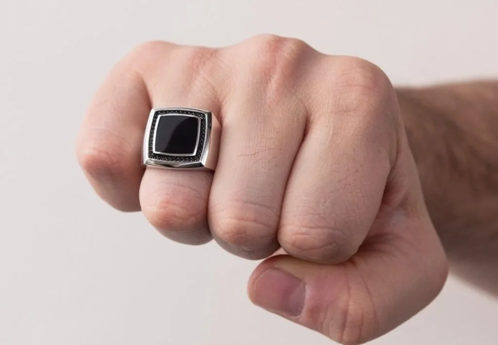 прикраса перстень печатка