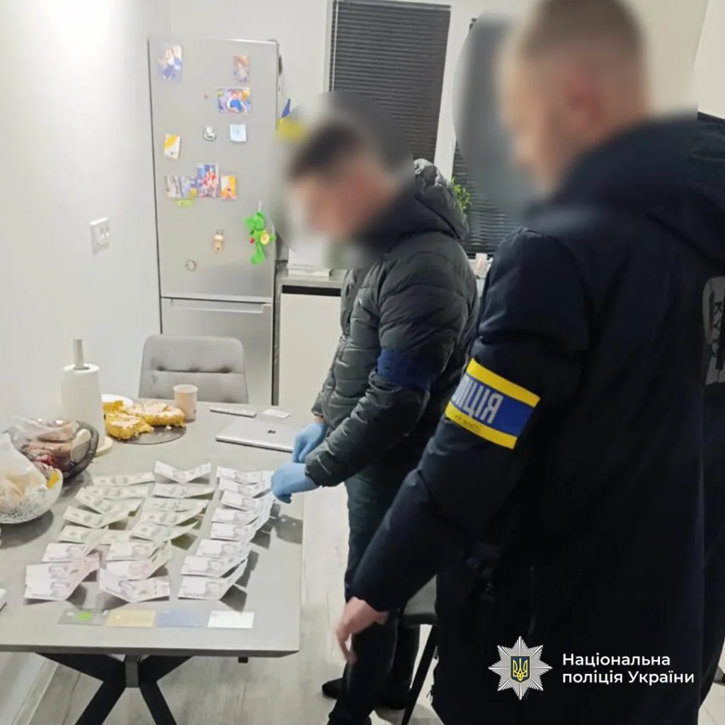4 000 доларів за вирішення мобілізаційних питань: на Волині поліція затримала групу військовослужбовців районного ТЦК та СП