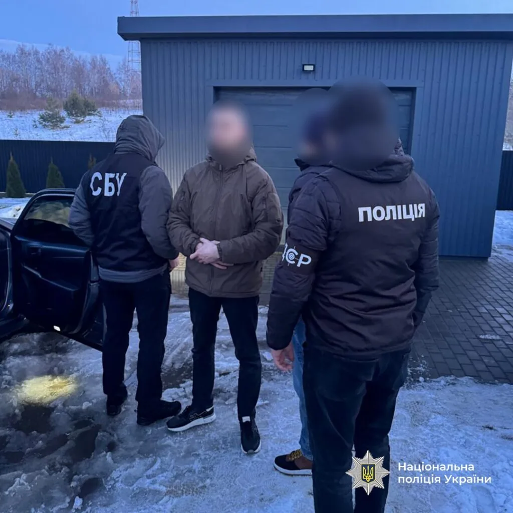 4 000 доларів за вирішення мобілізаційних питань: на Волині поліція затримала групу військовослужбовців районного ТЦК та СП