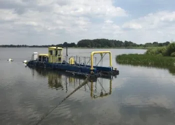 Видобуток сапропелю на озері Синове