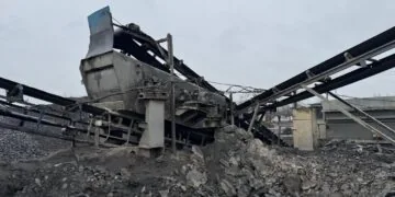 Директора товариства з обмеженою відповідальністю «Екоенергоресурси» Костянтина Нікішкіна підозрюють у незаконному видобуванні і вивезенні понад 100 тисяч тонн корисних копалин