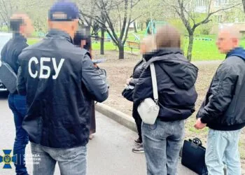 СБУ затримала в Луцьку медпрацівницю за підозрою у вимаганні коштів з військовозобов'язаних