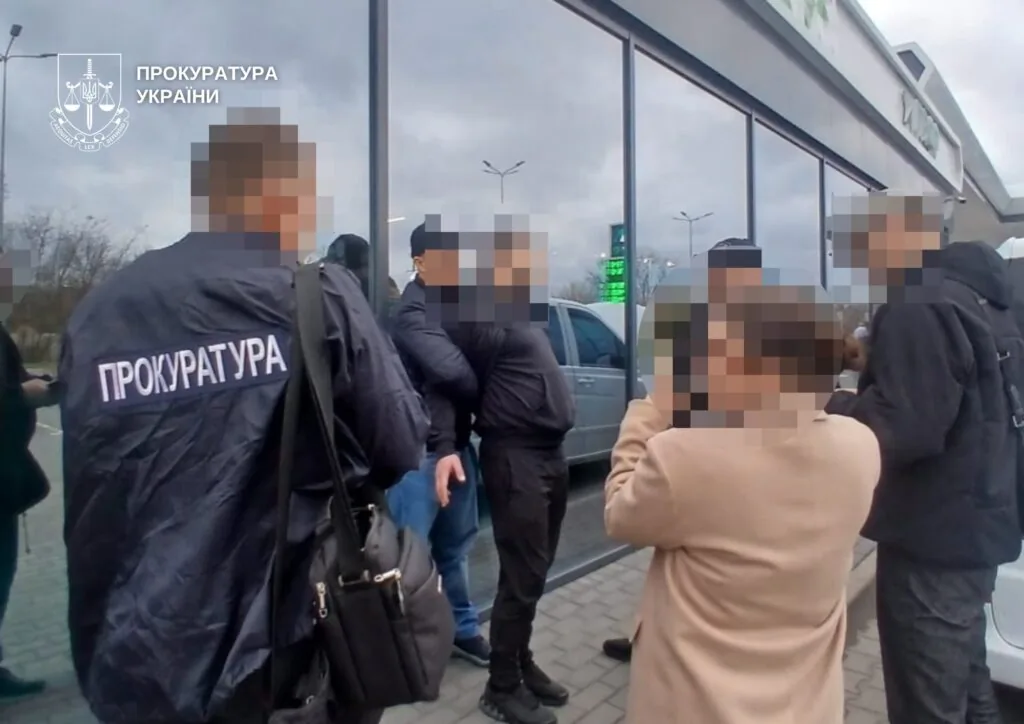 100 тисяч за «позитивну перевірку» — на Волині викрили посадовців Держпродспоживслужби