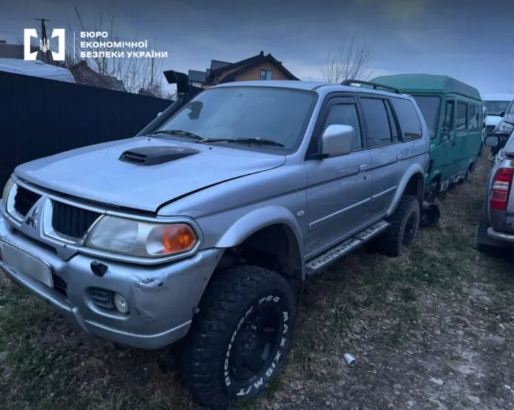 БЕБ на Волині викрило схему незаконного ввезення автомобілів. Йдеться про БФ Відродження-М