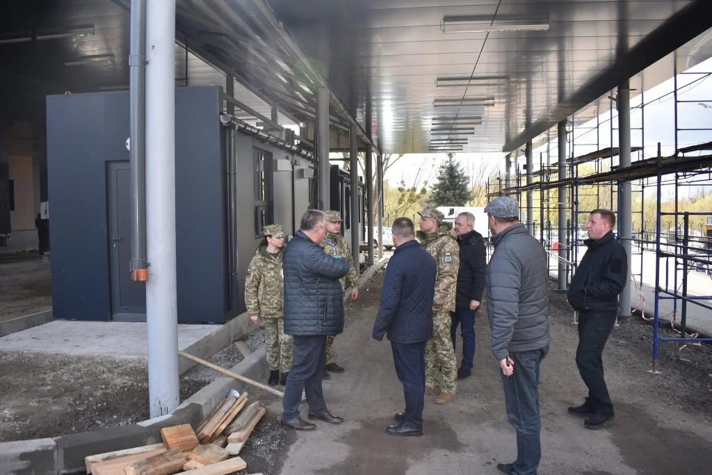 Служба відновлення та розвитку інфраструктури у Волинській області замовила додаткові роботи з ремонту міжнародного автомобільного пункту пропуску «Устилуг-Зосін»