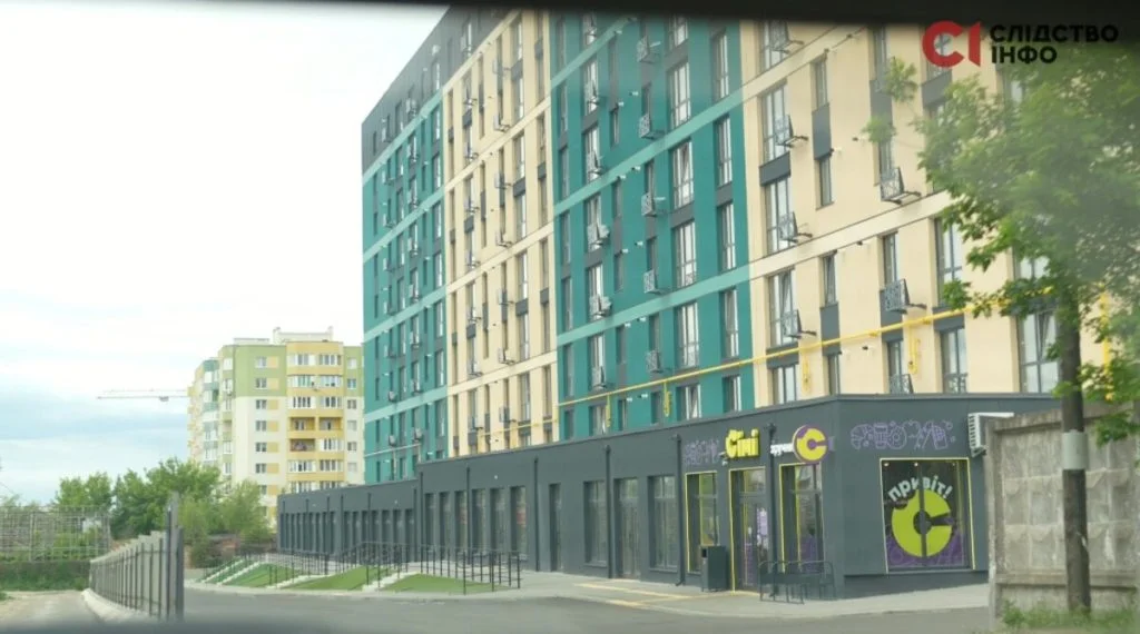 У близьких родичів волинського податківця журналісти знайшли майна на 20 мільйонів гривень. Це Володимир Побережний
