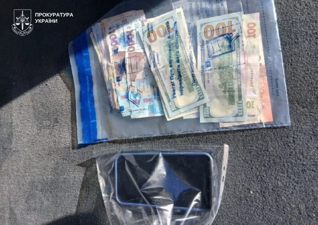 Налагодив схему поборів – волинському митнику повідомили про підозру