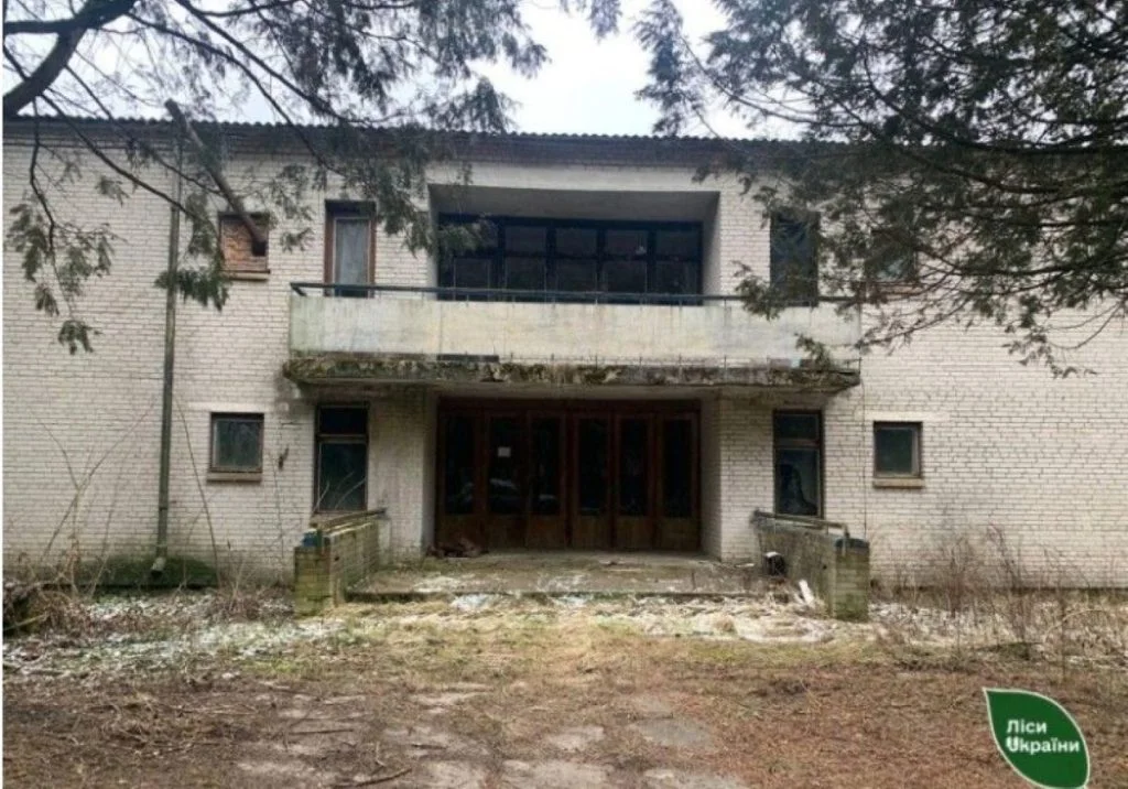 Колишній санаторій в Ківерцівському районі «Журавка».