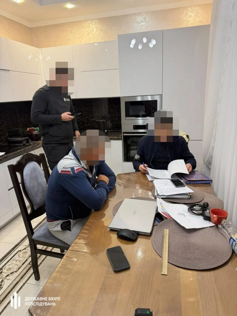 ДБР повідомило про підозру 12 посадовцям «Лісів України» на Поліссі